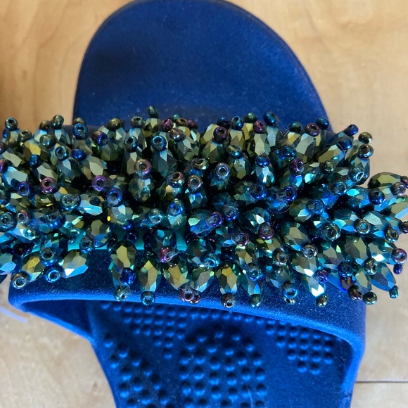 Okab beaded mules, navy blue size 6 - Picture 4 of 4